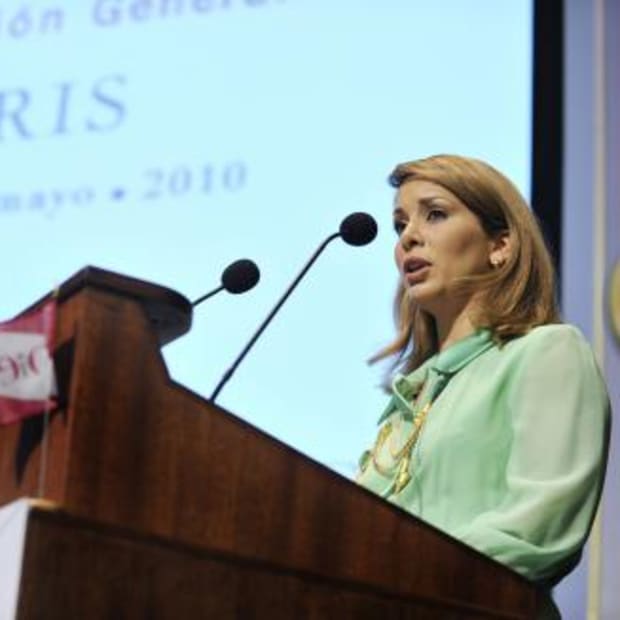 Frequent Flyer Status for International Sport Horses? FEI President Asks International Disease Organization to Give Special Consideration to Healthy Athletes
