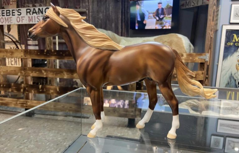 Special model horse being auctioned to help save the Beebe Ranch on Chincoteague