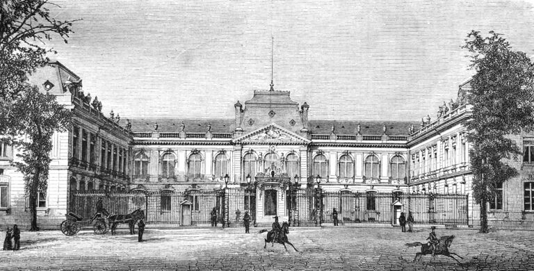 Prefecture building in Versailles